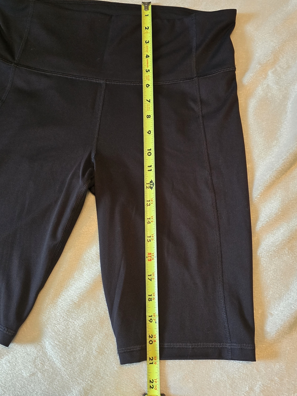 High-Waist Black Women's Bike Shorts 21" - Picture 2 of 4